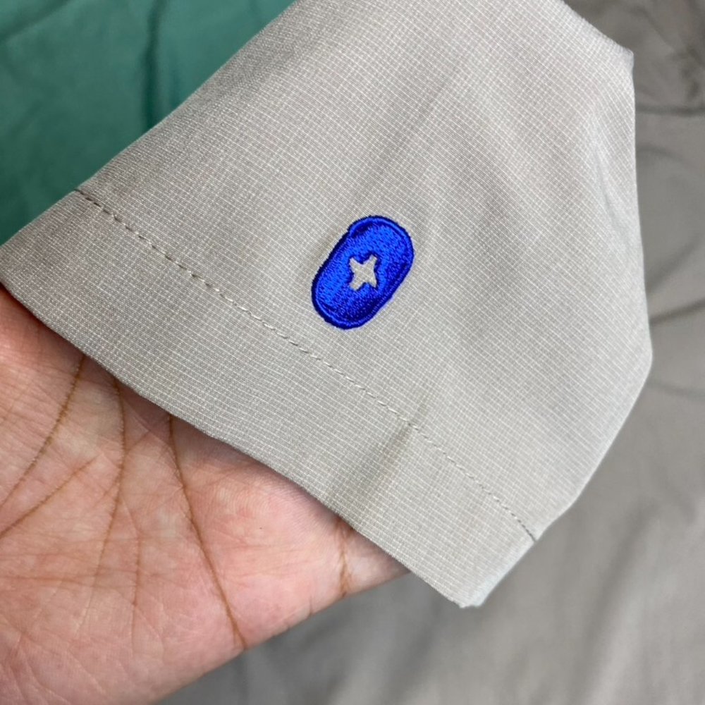 FIGS Men's Boulder Fion e.a.c scrub top